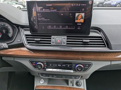 Used 2021 Audi Q5 2.0T Premium Plus w/ Premium Plus Package image 32