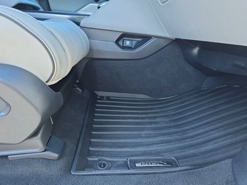 Certified 2025 Acura MDX SH-AWD w/ Advance Package image 33