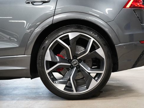 Used 2021 Audi RS Q8 w/ Carbon Optic Package AWD/4WD image 36