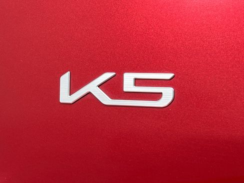 Used 2025 Kia K5 LXS image 32