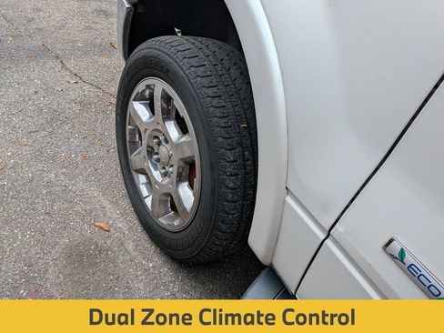 Used 2013 Ford F150 King Ranch w/ King Ranch Luxury Pkg image 6