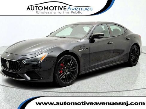 Used 2023 Maserati Ghibli Modena Q4 AWD/4WD image 1