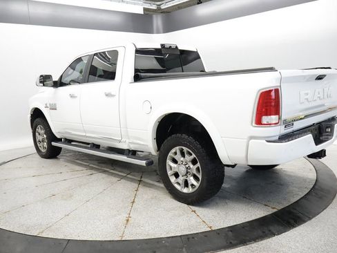 Used 2018 RAM 3500 Laramie Longhorn AWD/4WD image 3