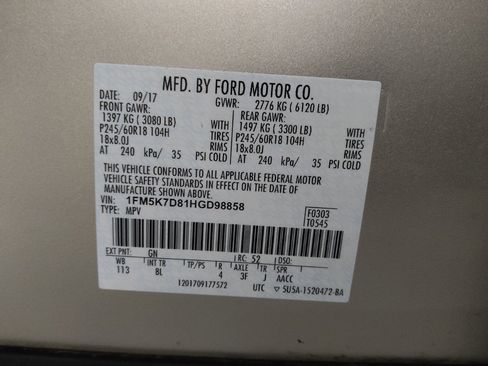 Used 2017 Ford Explorer XLT w/ Equipment Group 201A FWD image 33