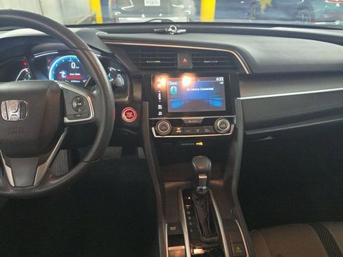 Used 2017 Honda Civic EX image 9