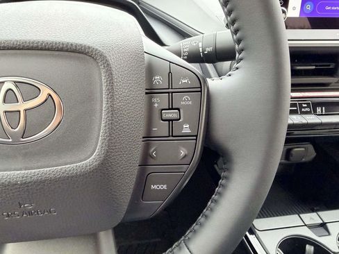 Used 2026 Toyota Prius LE image 8