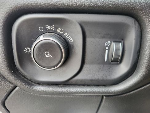 Used 2022 RAM 2500 Tradesman w/ Snow Chief Group image 14