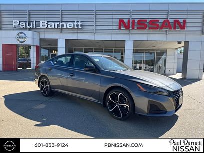 New 2025 Nissan Altima 2.5 SR