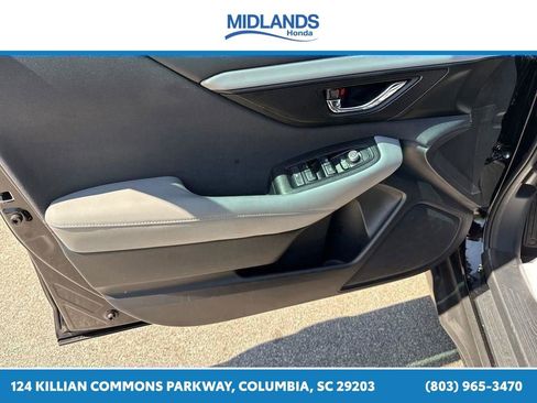 Used 2024 Subaru Outback Premium AWD/4WD image 23