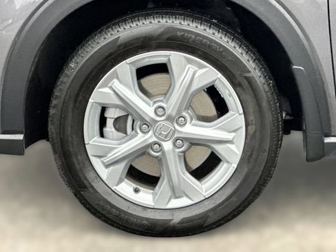 Used 2025 Honda HR-V LX image 11