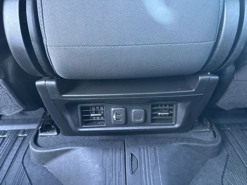 Used 2021 GMC Sierra 3500 SLE w/ SLE Convenience Package image 28