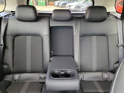 Used 2025 MAZDA CX-50 AWD 2.5 S w/ Preferred Package image 12