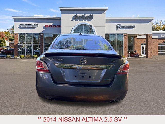 Used 2014 Nissan Altima 2.5 SV w/ Convenience Package FWD image 4