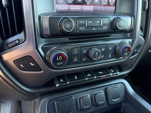 Used 2016 GMC Sierra 1500 SLT w/ All-Terrain Package AWD/4WD image 23