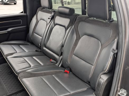 Used 2022 RAM 1500 Laramie w/ Sport Appearance Package image 17