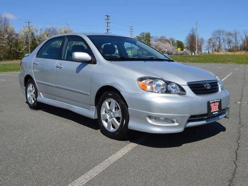 Used 2005 Toyota Corolla S image 3