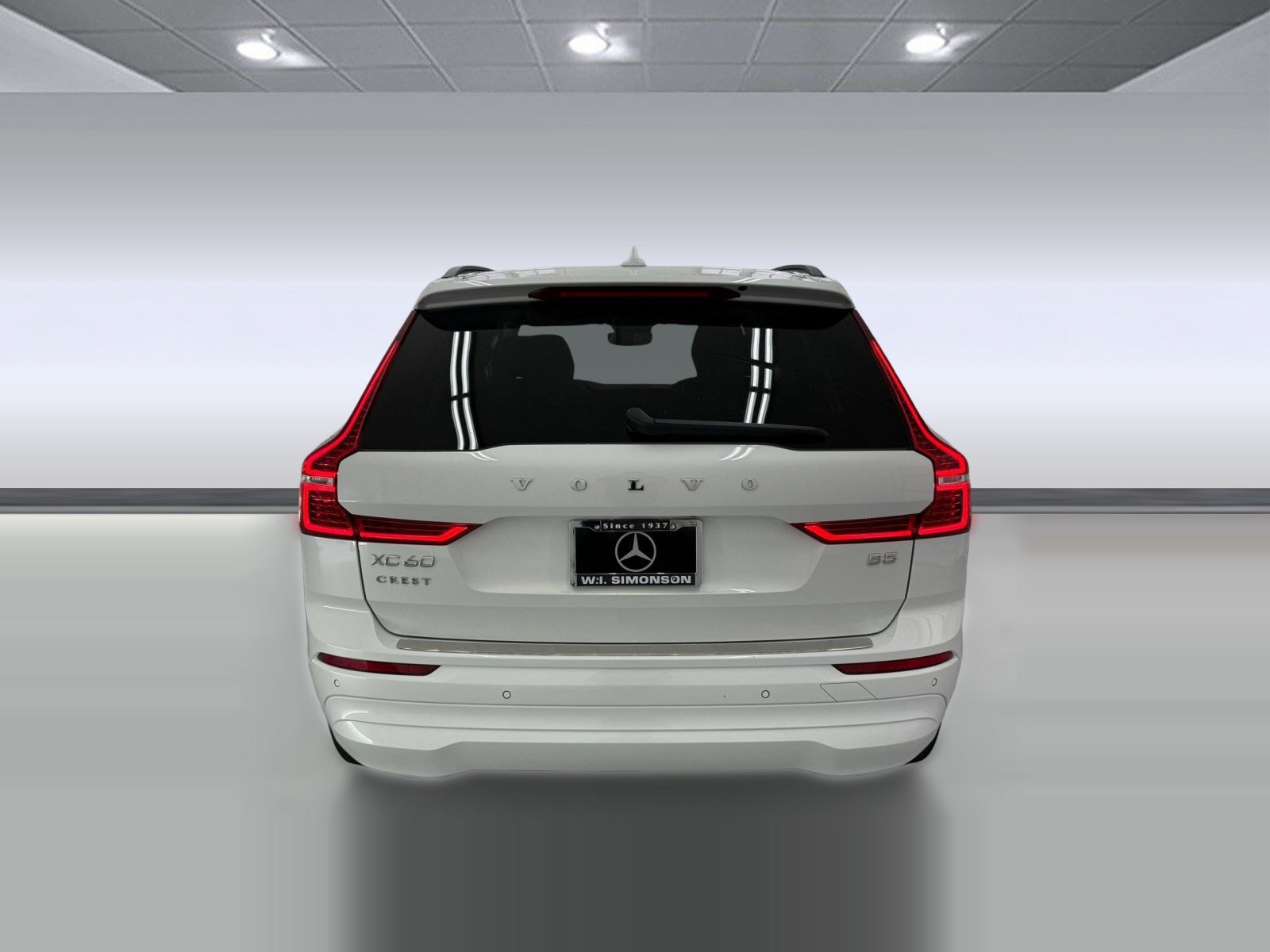 Used 2022 Volvo XC60 B5 Momentum FWD image 9