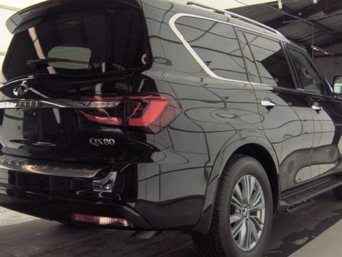 Used 2024 INFINITI QX80 Luxe w/ Cargo Package image 9