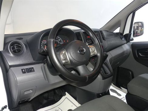 Used 2017 Nissan NV200 SV image 23