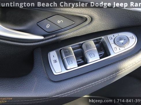 Used 2021 Mercedes-Benz C 300 Sedan image 12