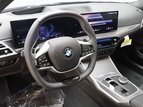 Certified 2025 BMW 330i xDrive Sedan w/ M Sport Package image 7