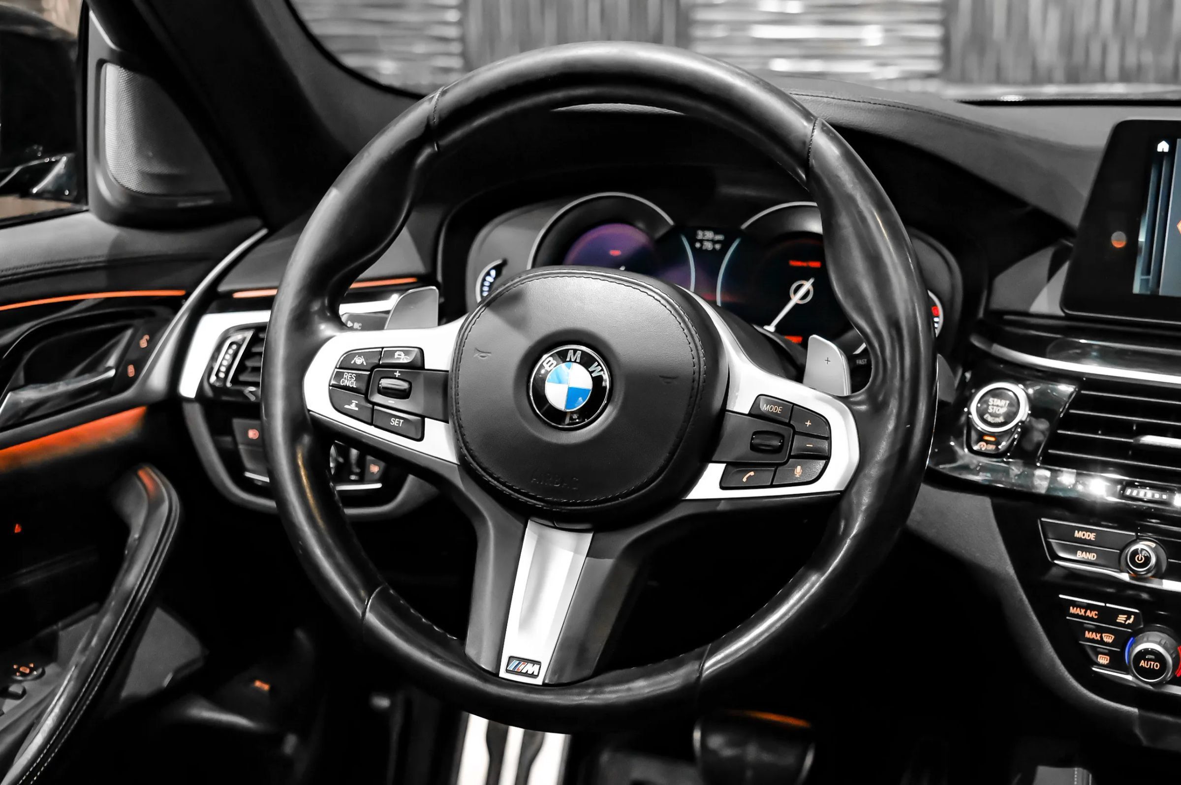 Used 2017 BMW 540i RWD image 15