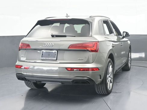 Used 2025 Audi Q5 2.0T Premium image 5