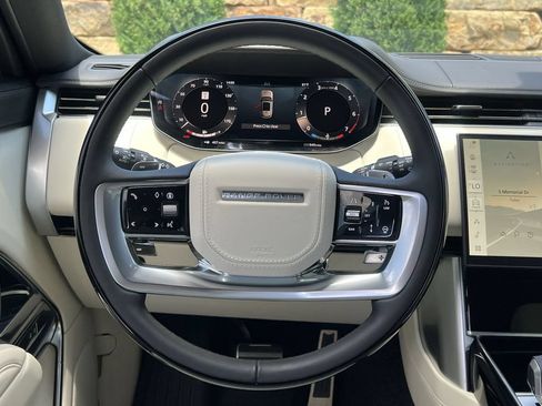 Used 2026 Land Rover Range Rover SE AWD/4WD image 21