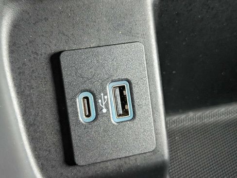Used 2021 Ford F150 XLT w/ Equipment Group 302A High AWD/4WD image 23