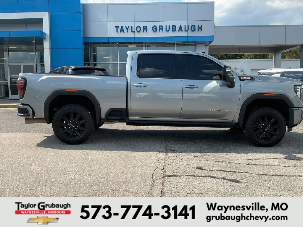 Used 2024 GMC Sierra 2500 AT4 w/ AT4 Premium Plus Package AWD/4WD image 1