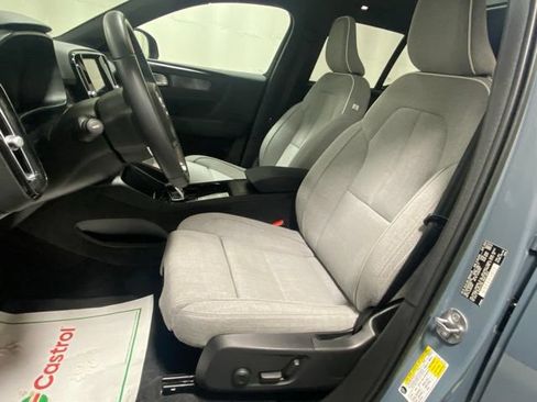 Used 2023 Volvo XC40 Recharge Ultimate AWD/4WD image 11