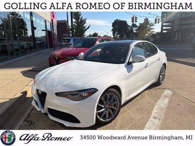 Certified 2023 Alfa Romeo Giulia Ti w/ Active Assist Plus Package AWD/4WD image 1