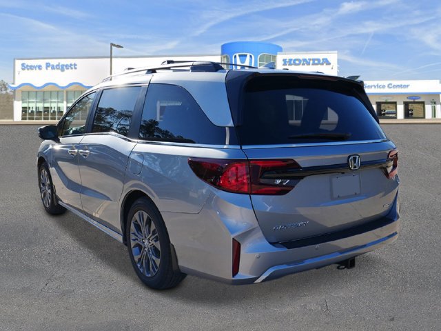 New 2027 Honda Odyssey Touring image 3