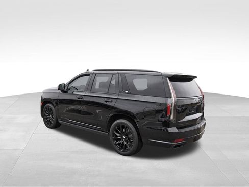 Certified 2022 Cadillac Escalade Sport Platinum w/ LPO, ONYX Package image 3