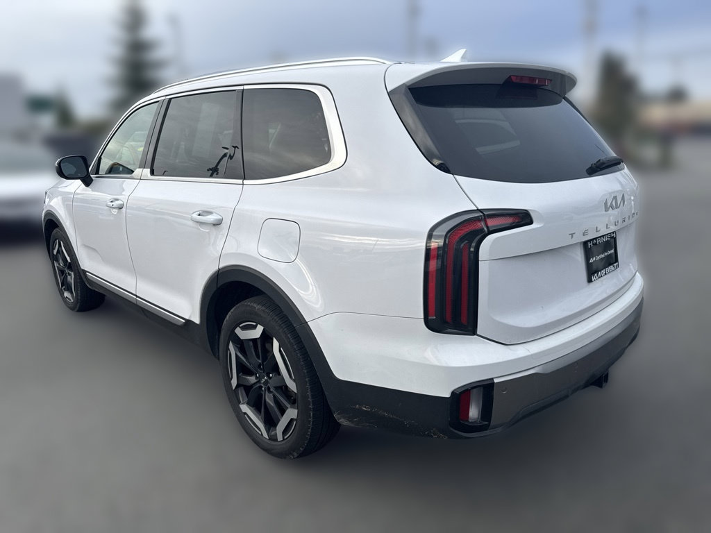 Certified 2025 Kia Telluride EX w/ EX Captain's Chair Package AWD/4WD image 7
