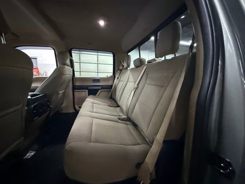 Used 2019 Ford F250 XLT w/ XLT Premium Package image 26