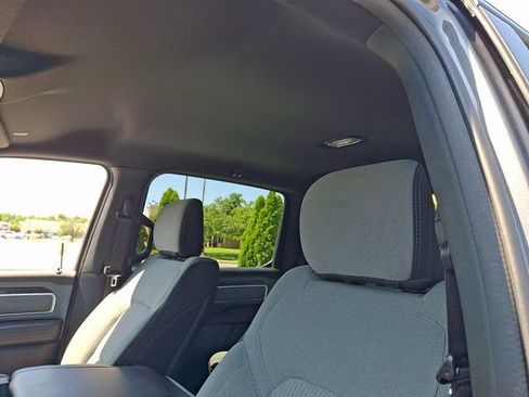 Used 2022 RAM 1500 Big Horn AWD/4WD image 13