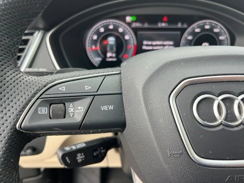 Used 2024 Audi Q5 2.0T Premium Plus AWD/4WD image 18