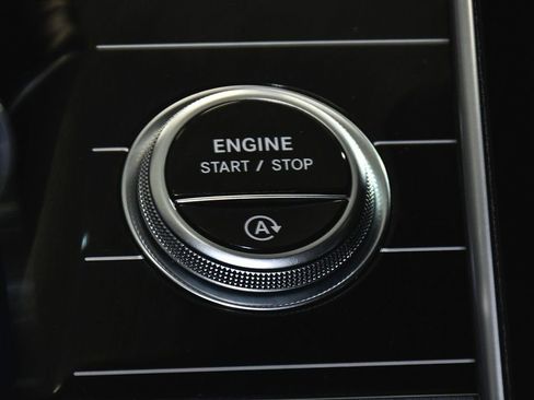 Used 2021 Mercedes-Benz Maybach S 580 4MATIC image 36
