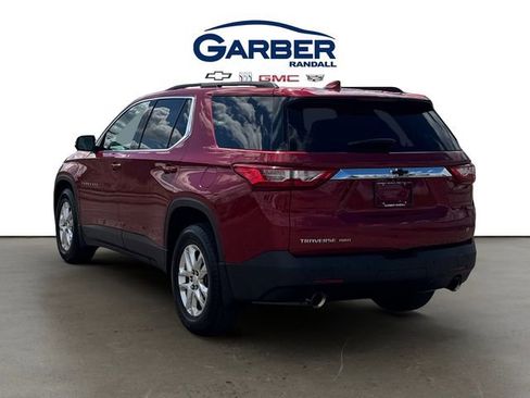 Used 2020 Chevrolet Traverse LT w/ Driver Confidence II Package AWD/4WD image 3