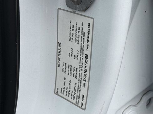 Used 2019 Tesla Model 3 Standard Range Plus image 30