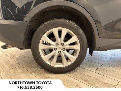 Used 2015 Toyota RAV4 Limited image 12