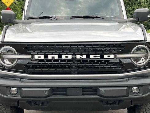 Used 2022 Ford Bronco Wildtrak AWD/4WD image 22