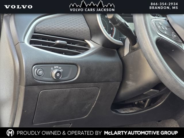 Used 2024 Chevrolet Malibu LS w/ Driver Confidence Package FWD image 19