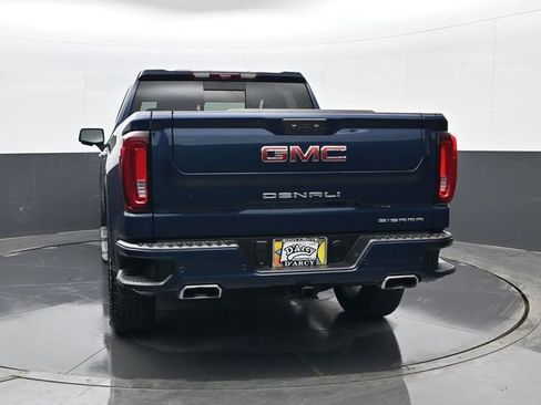 Used 2023 GMC Sierra 1500 Denali w/ Technology Package image 6