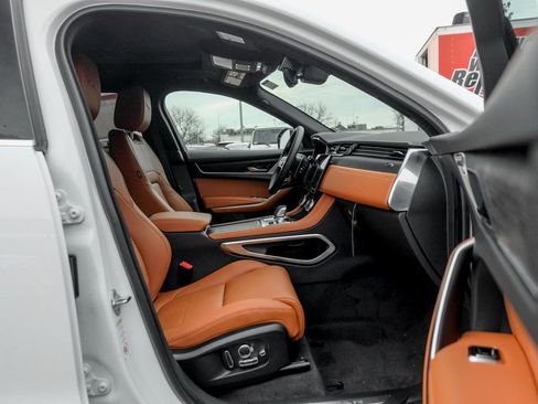 New 2026 Jaguar F-PACE R-Dynamic S image 20