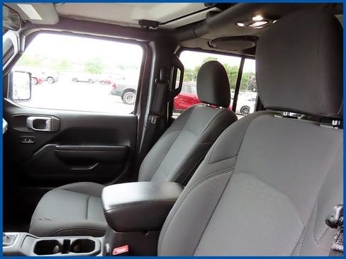 Certified 2020 Jeep Wrangler Unlimited Sport S AWD/4WD image 13