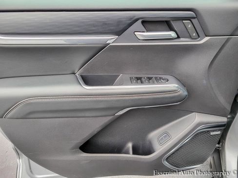 Certified 2025 GMC Acadia Elevation image 20