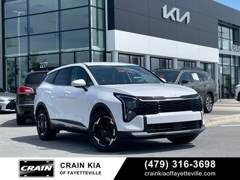 New 2026 Kia Sportage EX image 1