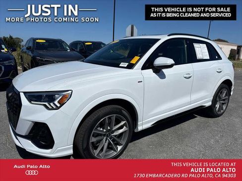 Used 2023 Audi Q3 2.0T Premium Plus w/ Premium Plus Package AWD/4WD image 1
